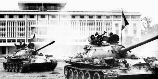 Vietnamese communists in tanks outside what is now the Independence Palace Museum in Ho Chi Minh City
