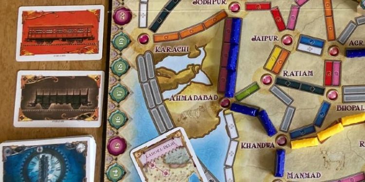 Looking at history through games and games through history