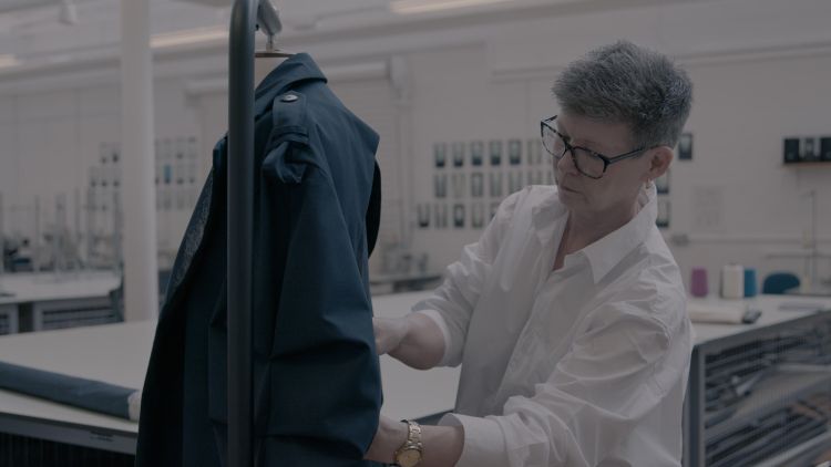 Gain a comprehensive understanding of sustainability in fashion and textiles through an engaging mix of theory and case studies.