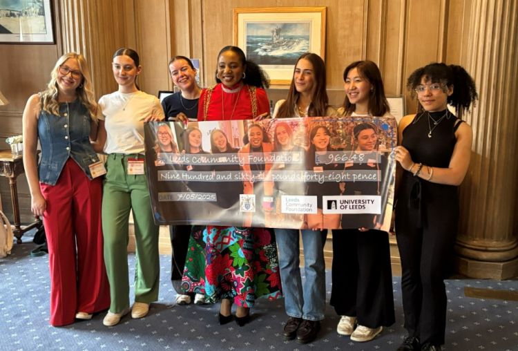 Students from the 2025 Final Year Project group present Lord Mayor of Leeds, Cr Abigail Marshall Katung, with a ceremonial cheque for funds they raised for the Leeds Community Foundation at the Leeds Civic Hall.