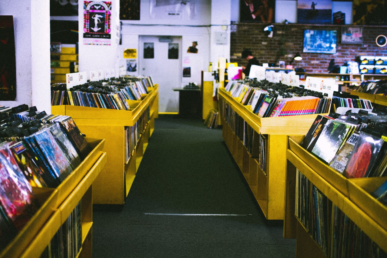 Science into Pop: Triangulating Legitimacy in Three Experimental Music Traditions