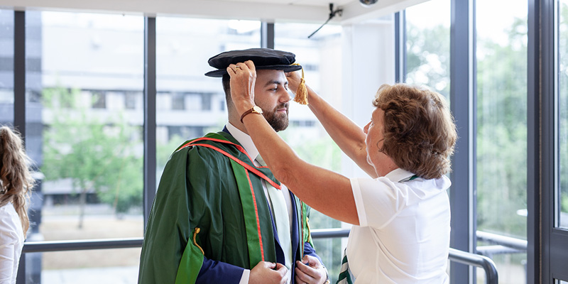 university of leeds phd graduation gown