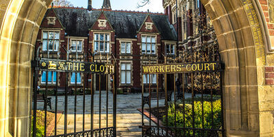 Clothworkers court