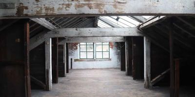 Inside the spinning loft at Sunny Bank Mills