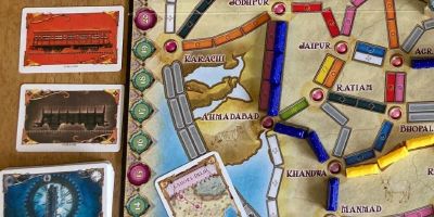 Looking at history through games and games through history