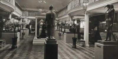 Wellcome Historical Medical Museum, Wigmore Street, London: the galleried Hall of Statuary. Photograph: Wellcome Collection