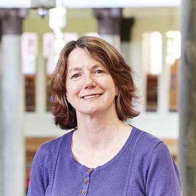 AHC Professor wins award for article examining responses to elevated suicide risks faced by female primary schoolteachers in the UK 