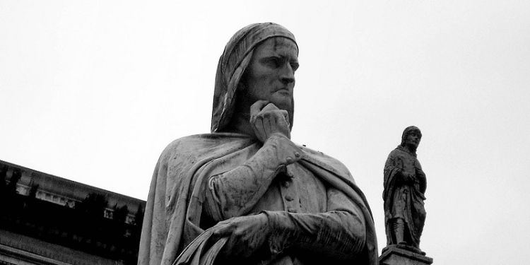 Black and white image of Dante statue in Verona, Italy.