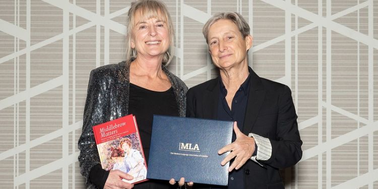 Professor Diana Holmes presented with Modern Language Association prize at award ceremony in Seattle, Washington