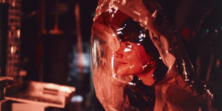 transparency of &lsquo;astronaut&rsquo; protestor