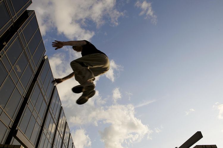 Faculty researcher explores parkour training practices and how they could be applied to the broader field of performer training 