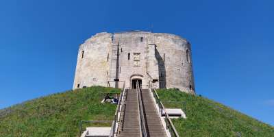 Cliffords tower